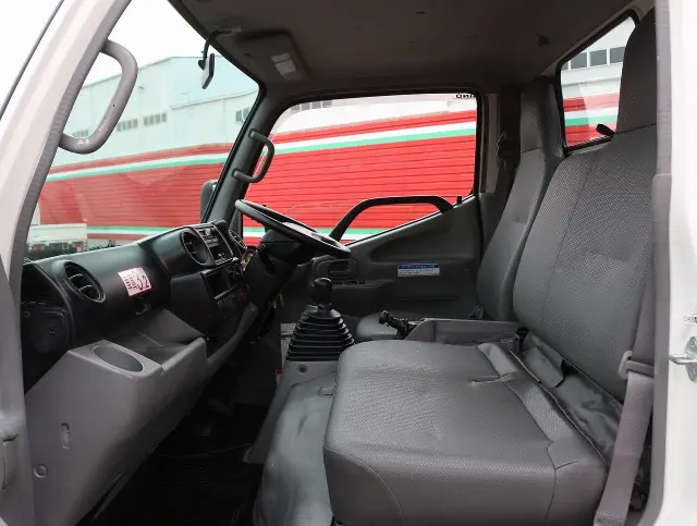 日野 デュトロ TKG-XZU650F(2WD)の写真48