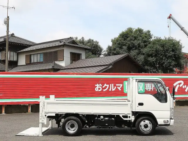 いすゞ エルフ TRG-NJR85A(2WD)の写真11