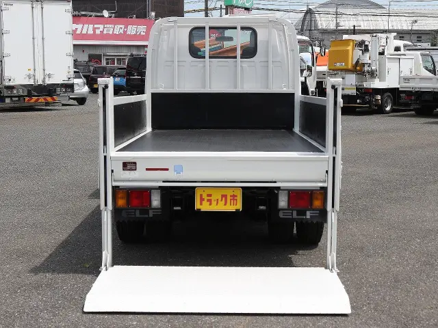 いすゞ エルフ TRG-NJR85A(2WD)の写真13