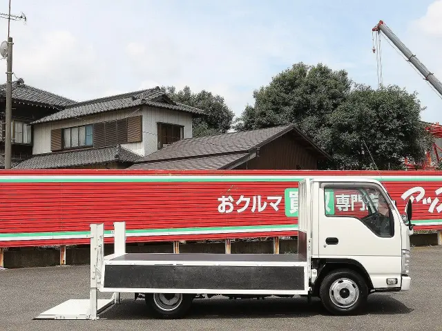 いすゞ エルフ TRG-NJR85A(2WD)の写真20