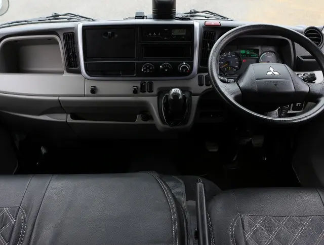 三菱 キャンター TPG-FBA20(2WD)の写真30