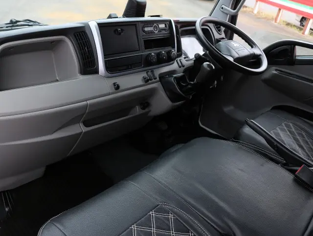 三菱 キャンター TPG-FBA20(2WD)の写真38