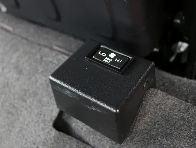 三菱 キャンター TPG-FBA20(2WD)の写真46