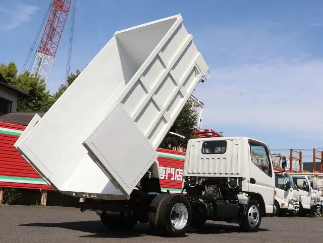 三菱 キャンター TKG-FBA30(2WD)の写真2