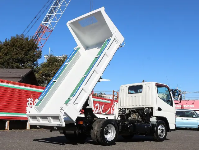 三菱 キャンター TKG-FBA30(2WD)の写真2