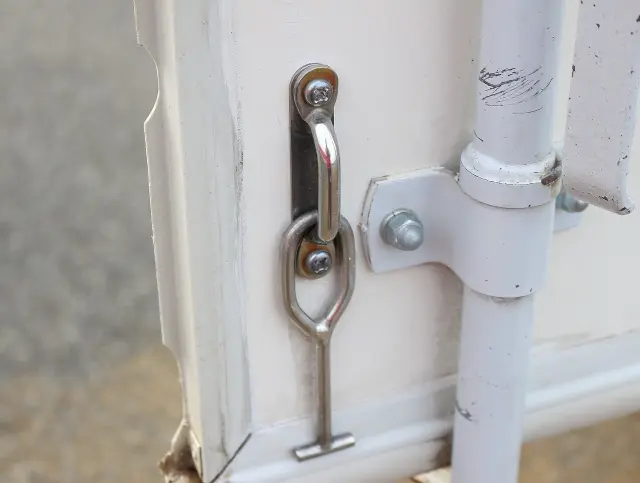 いすゞ エルフ TKG-NHR85AN(2WD)の写真19