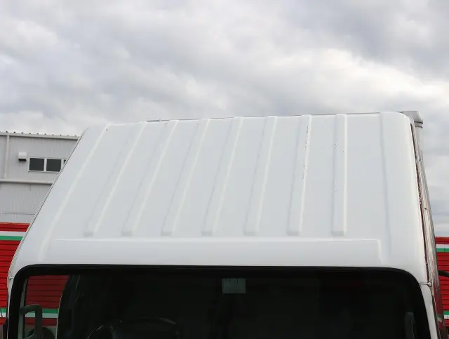 いすゞ エルフ TKG-NHR85AN(2WD)の写真24