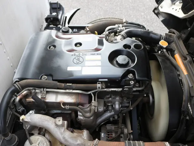 いすゞ エルフ TKG-NHR85AN(2WD)の写真28