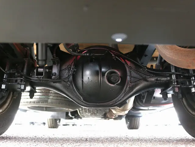 いすゞ エルフ TKG-NHR85AN(2WD)の写真32