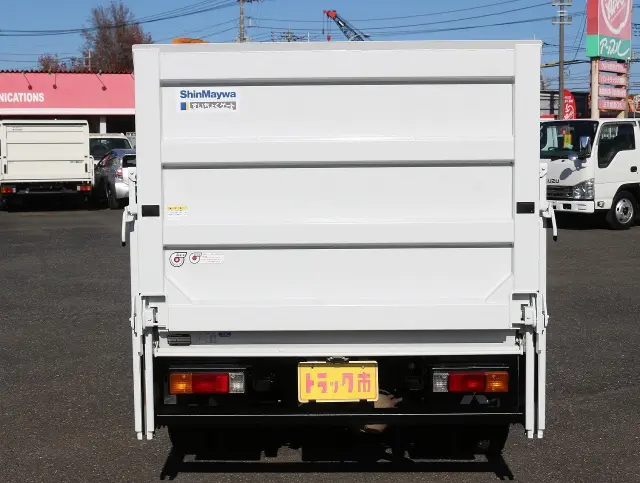 三菱 キャンター TKG-FBA50(2WD)の写真24