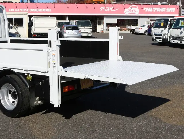 三菱 キャンター TKG-FBA50(2WD)の写真30