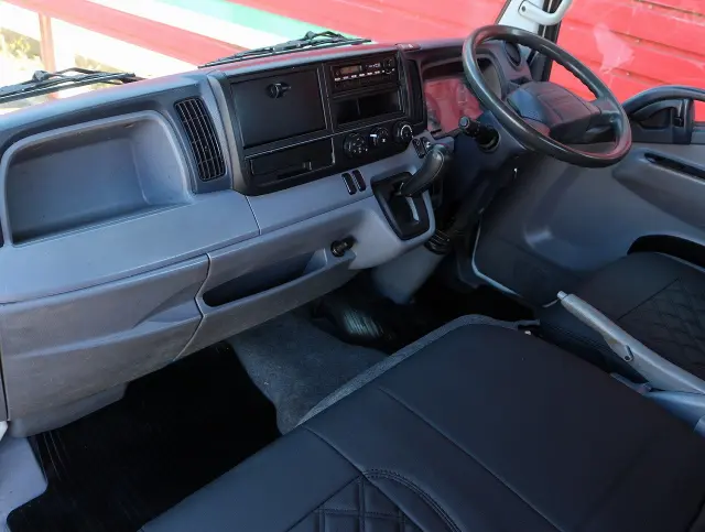 三菱 キャンター TKG-FBA50(2WD)の写真36