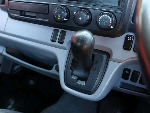 三菱 キャンター TKG-FBA50(2WD)の写真42