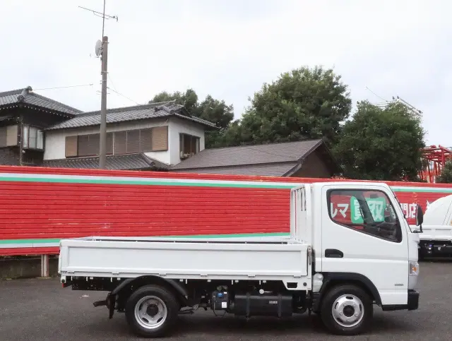 三菱 キャンター TPG-FBA20(2WD)の写真4