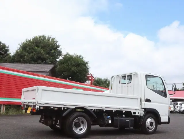 三菱 キャンター TPG-FBA20(2WD)の写真5