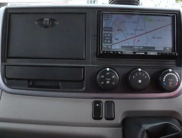 三菱 キャンター TPG-FBA20(2WD)の写真37