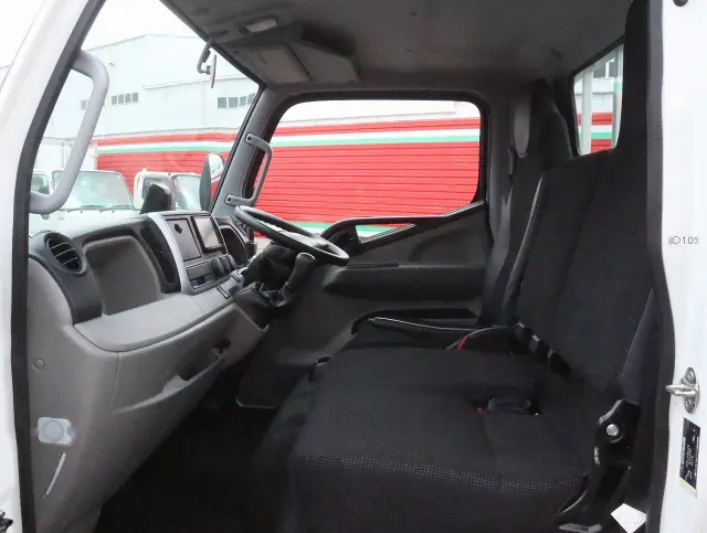 三菱 キャンター TPG-FBA20(2WD)の写真42