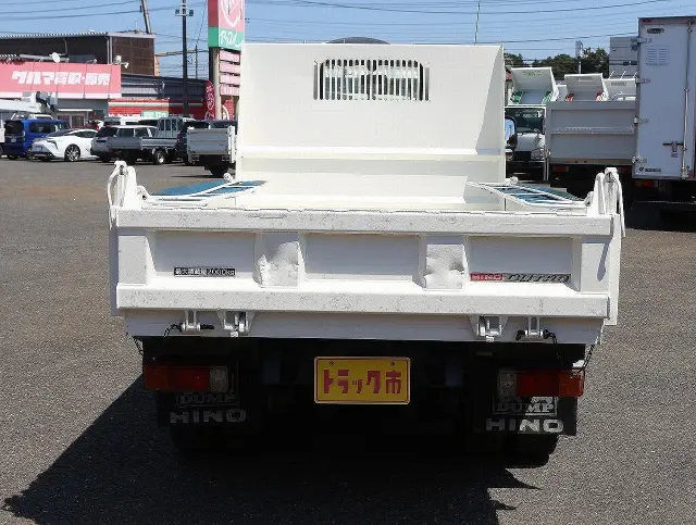 日野 デュトロ TKG-XZU675T(4WD)の写真7