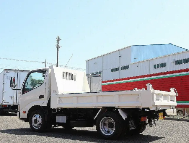 日野 デュトロ TKG-XZU675T(4WD)の写真8
