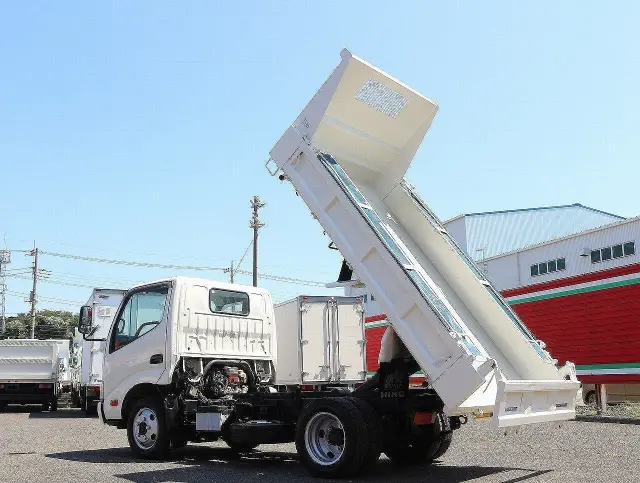 日野 デュトロ TKG-XZU675T(4WD)の写真23
