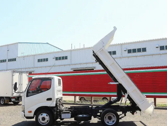 日野 デュトロ TKG-XZU675T(4WD)の写真24