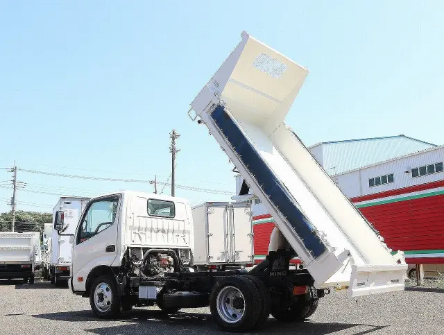 日野 デュトロ TKG-XZU675T(4WD)の写真27