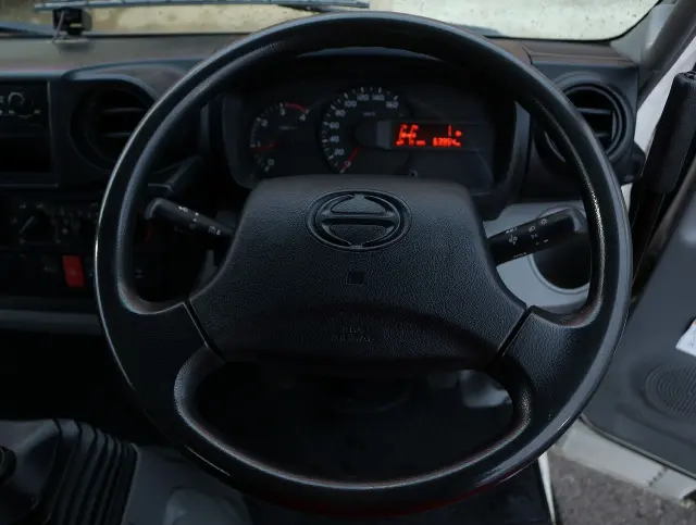日野 デュトロ TKG-XZU675T(4WD)の写真37