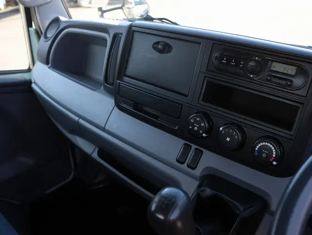 三菱 キャンター TKG-FBA20(2WD)の写真35