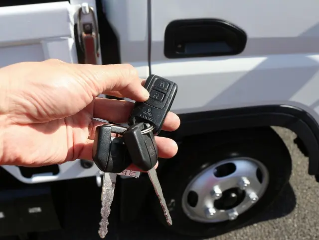 三菱 キャンター TKG-FBA20(2WD)の写真42