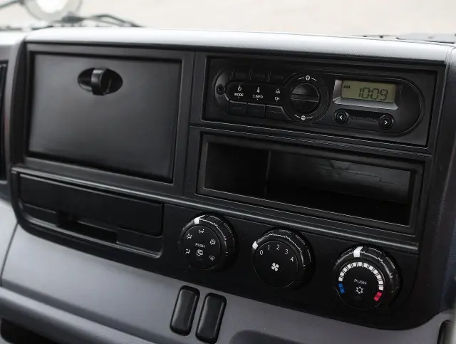 三菱 キャンター TKG-FBA60(2WD)の写真34