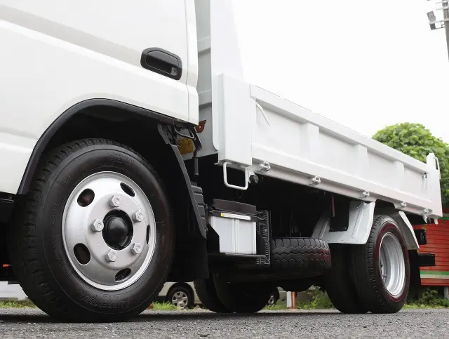 三菱 キャンター TKG-FBA60(2WD)の写真43