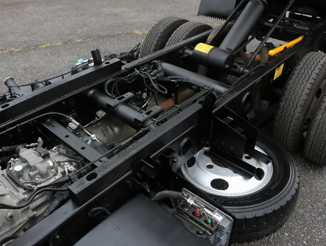 三菱 キャンター TKG-FBA60(2WD)の写真45