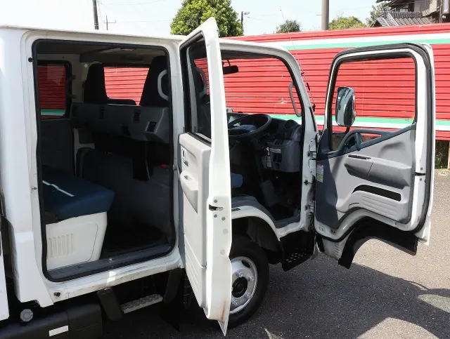 三菱 キャンター TKG-FBA20(2WD)の写真24