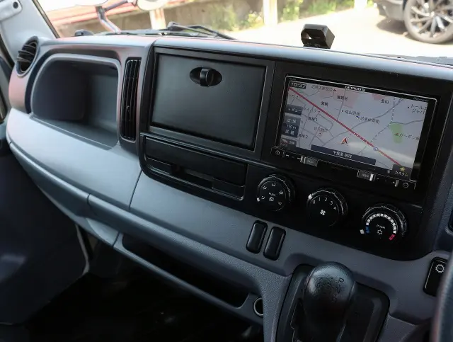 三菱 キャンター TKG-FBA20(2WD)の写真31