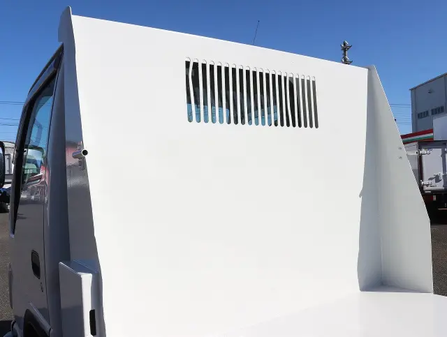 いすゞ エルフ TPG-NKR85AD(2WD)の写真19