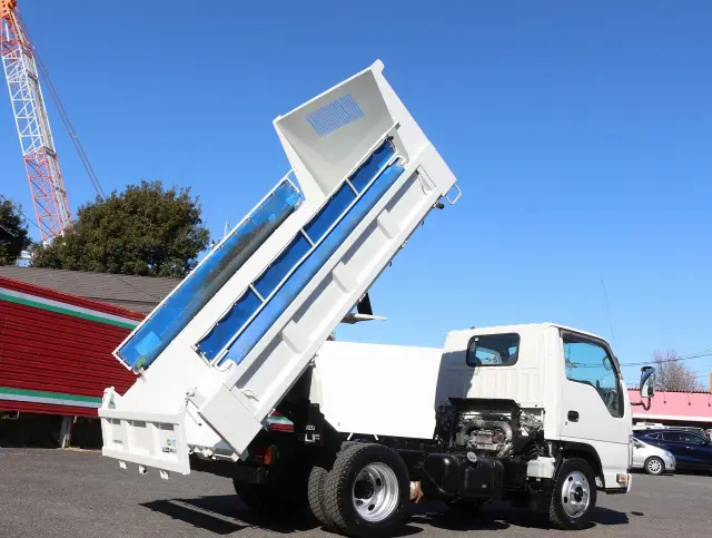 いすゞ エルフ TPG-NKR85AD(2WD)の写真23