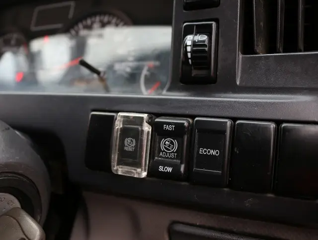 いすゞ エルフ TPG-NKR85AD(2WD)の写真42