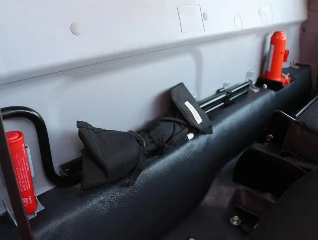 三菱 キャンター TPG-FBA60(2WD)の写真44