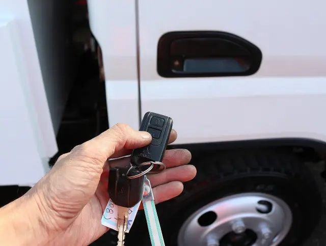 三菱 キャンター TPG-FBA60(2WD)の写真47