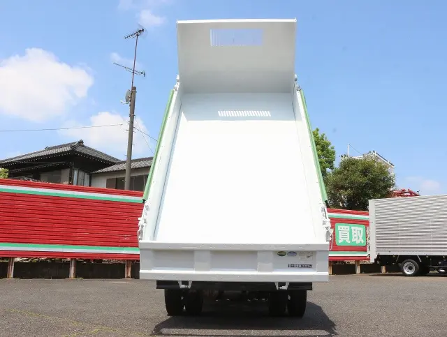 三菱 キャンター TPG-FBA30(2WD)の写真22