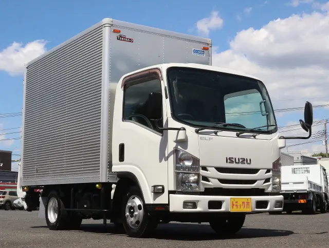 いすゞ エルフ TRG-NLR85AN(2WD)の写真3