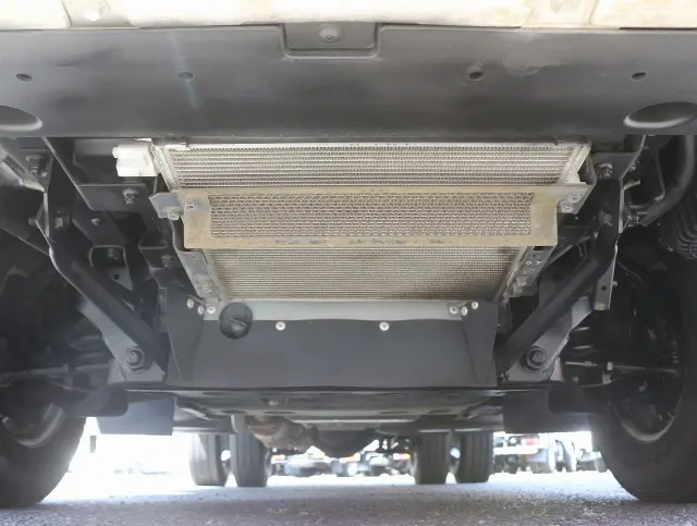 いすゞ エルフ TRG-NLR85AN(2WD)の写真27