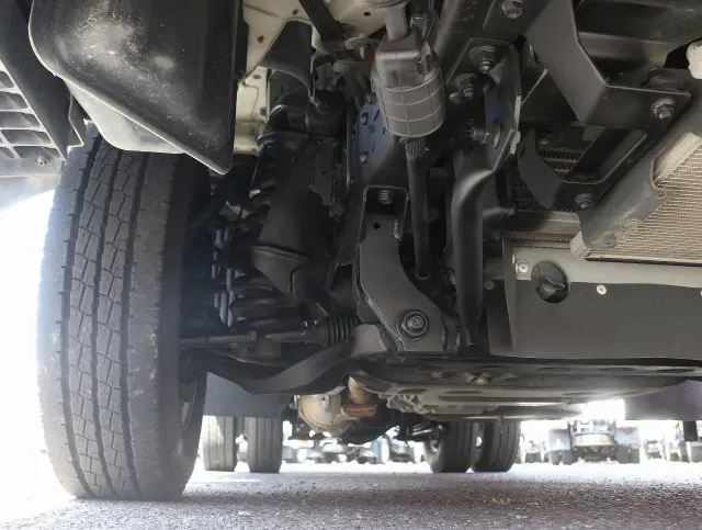 いすゞ エルフ TRG-NLR85AN(2WD)の写真28
