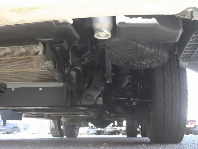 いすゞ エルフ TRG-NLR85AN(2WD)の写真29