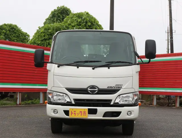 日野 デュトロ TKG-XZU685M(4WD)の写真2
