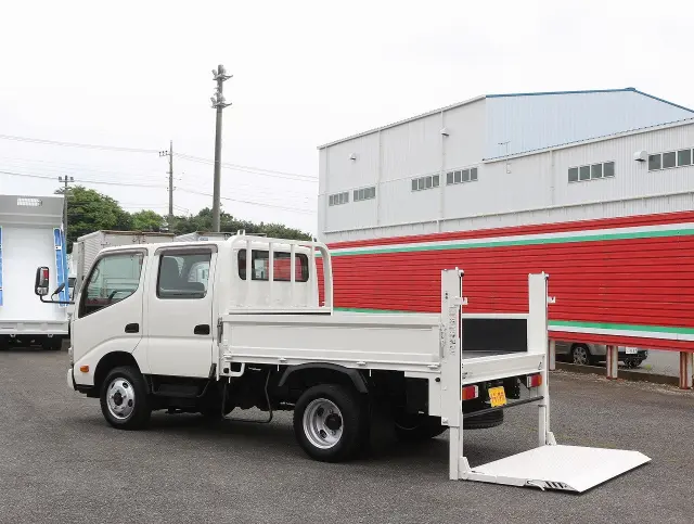 日野 デュトロ TKG-XZU685M(4WD)の写真17