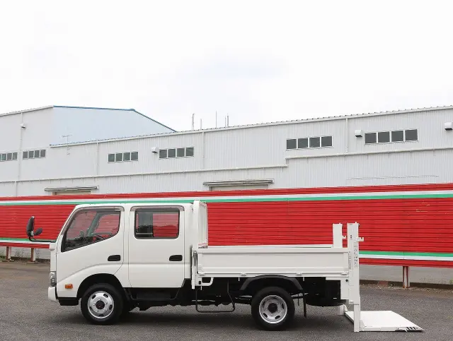 日野 デュトロ TKG-XZU685M(4WD)の写真18