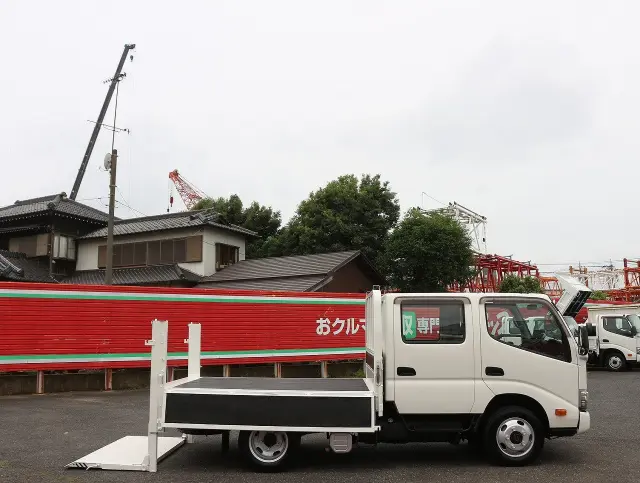 日野 デュトロ TKG-XZU685M(4WD)の写真19