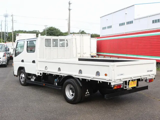 三菱 キャンター TPG-FEA20(2WD)の写真6