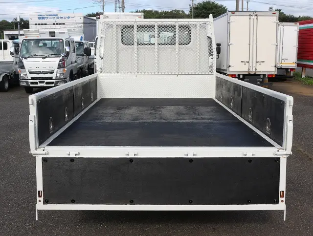 三菱 キャンター TPG-FEA20(2WD)の写真33